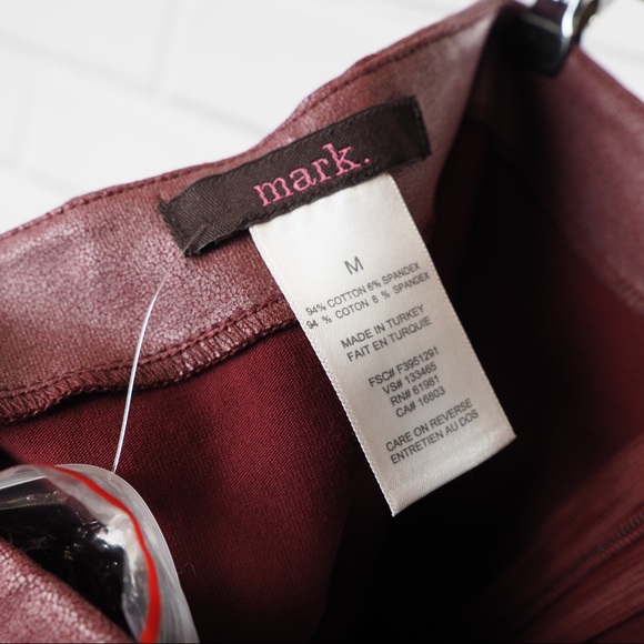 NWOT Mark. M burgundy pleather skater skirt - Picture 4 of 7